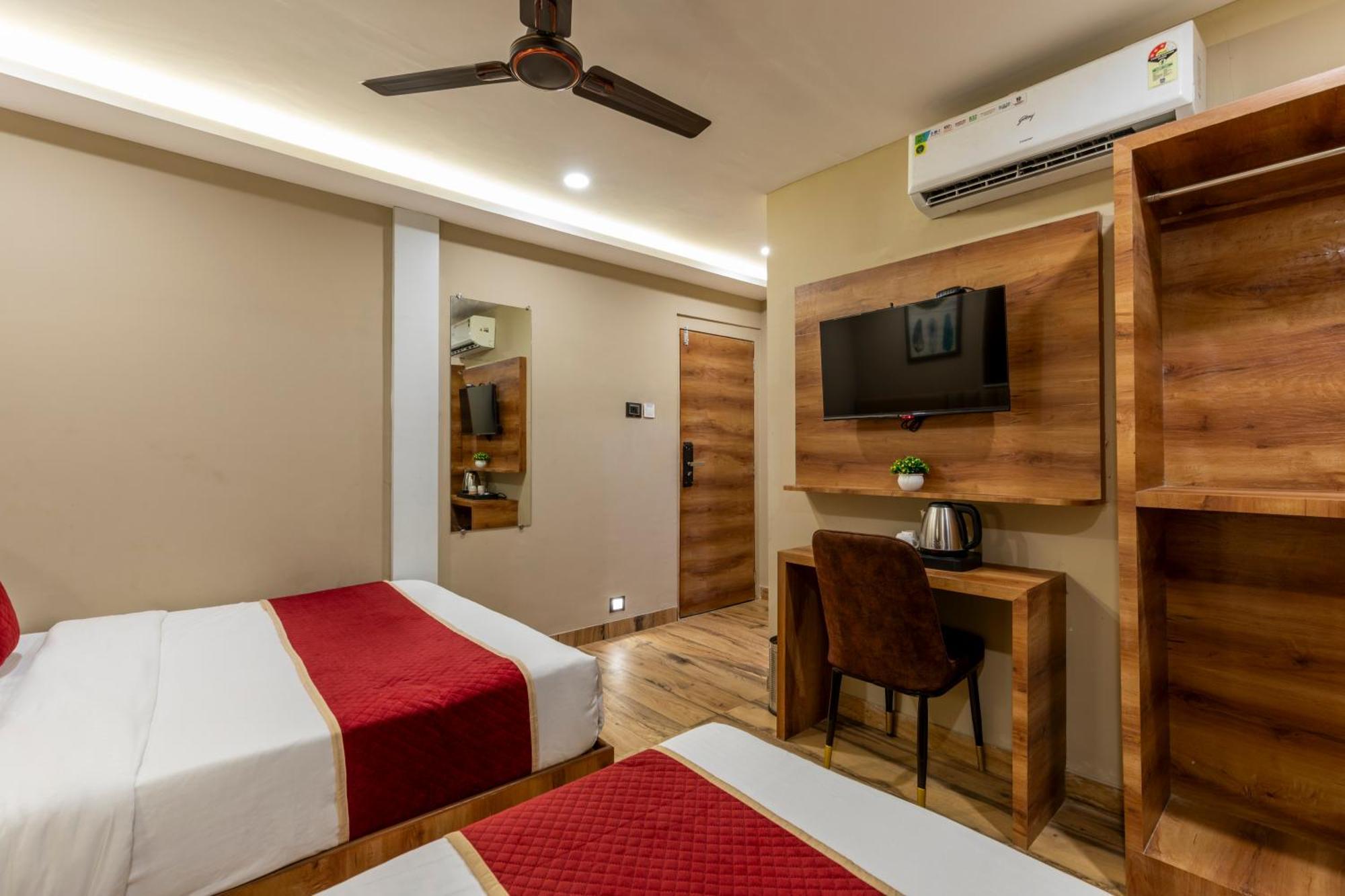 מומביי Hotel Zara International מראה חיצוני תמונה