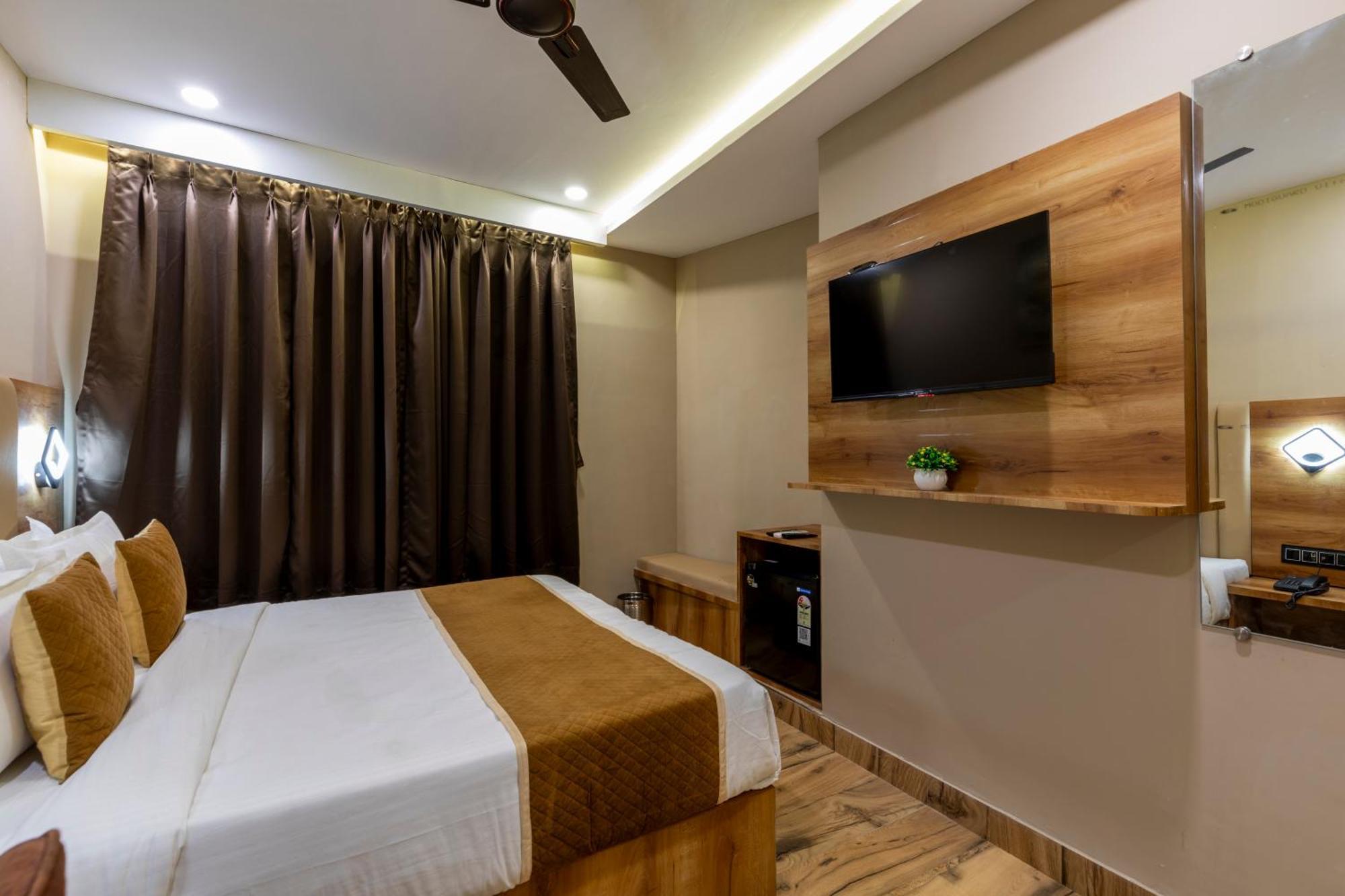 מומביי Hotel Zara International מראה חיצוני תמונה